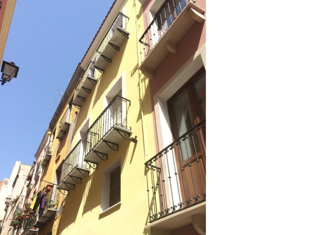 Oldtown Romantic Apartment Cagliari Exteriör bild